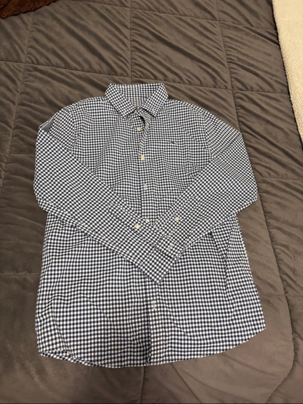 NWOT Vineyard Vines Performance Navy gingham  Button-Down Shirt